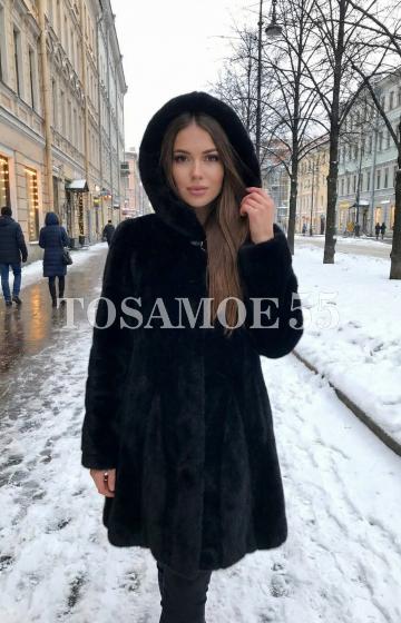 Черная шуба из меха норки с капюшоном